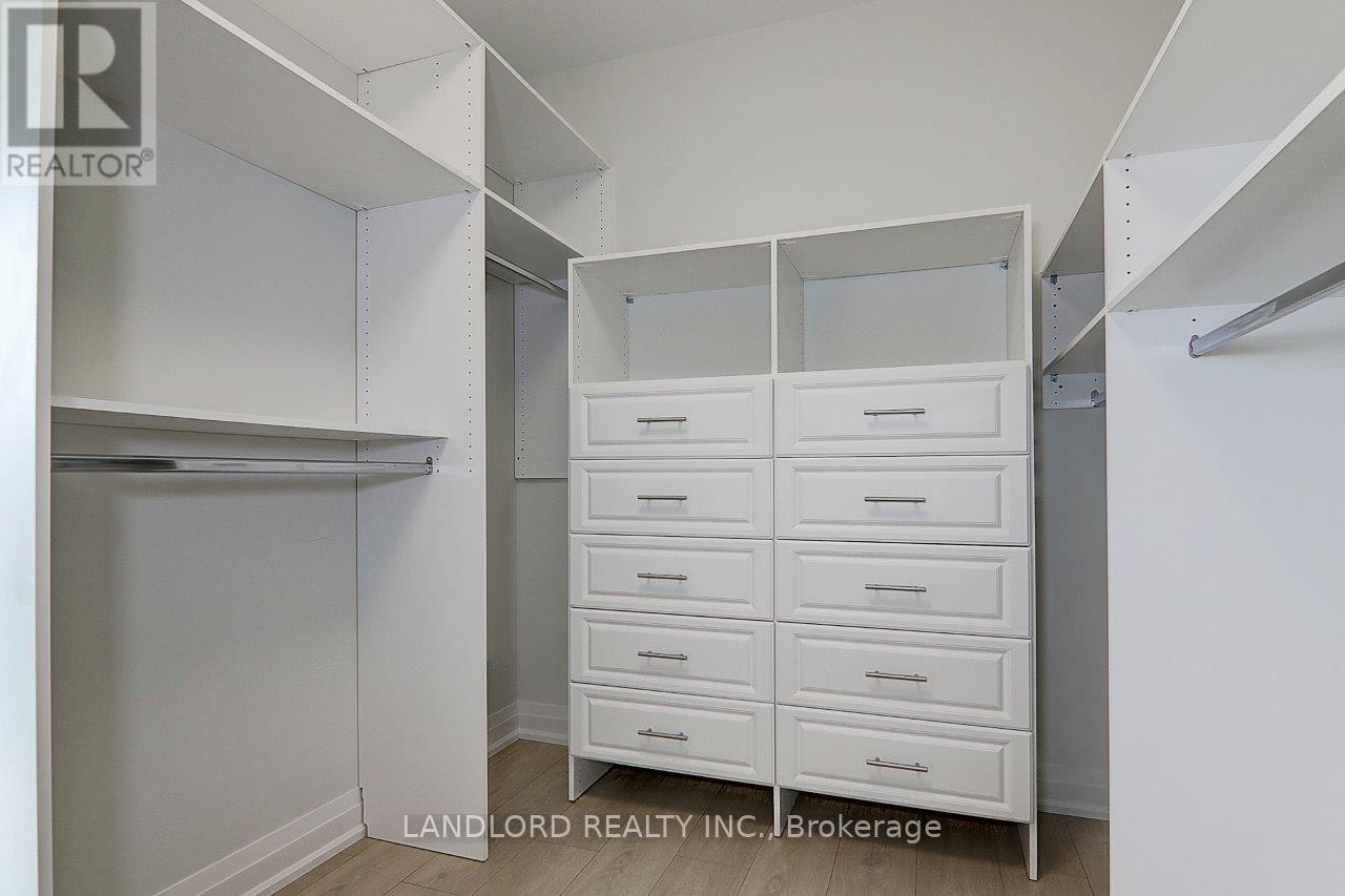 UPPER-115 Livingstone Avenue, Toronto, ON, M6E 2L7 - 36