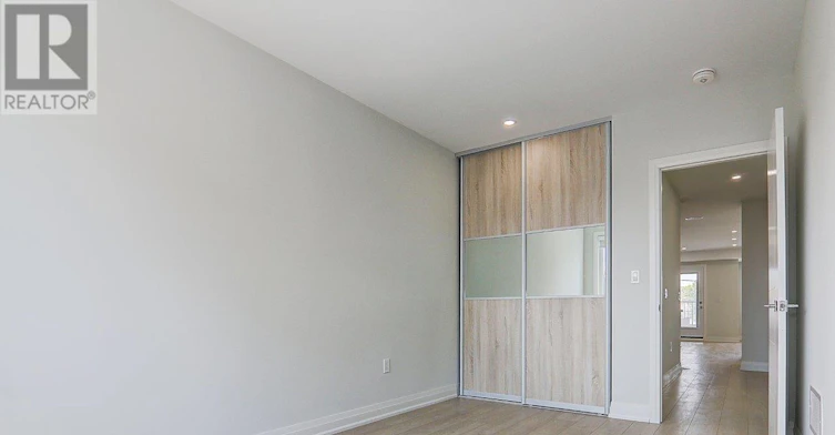 UPPER-115 Livingstone Avenue, Toronto, ON, M6E 2L7 - 25