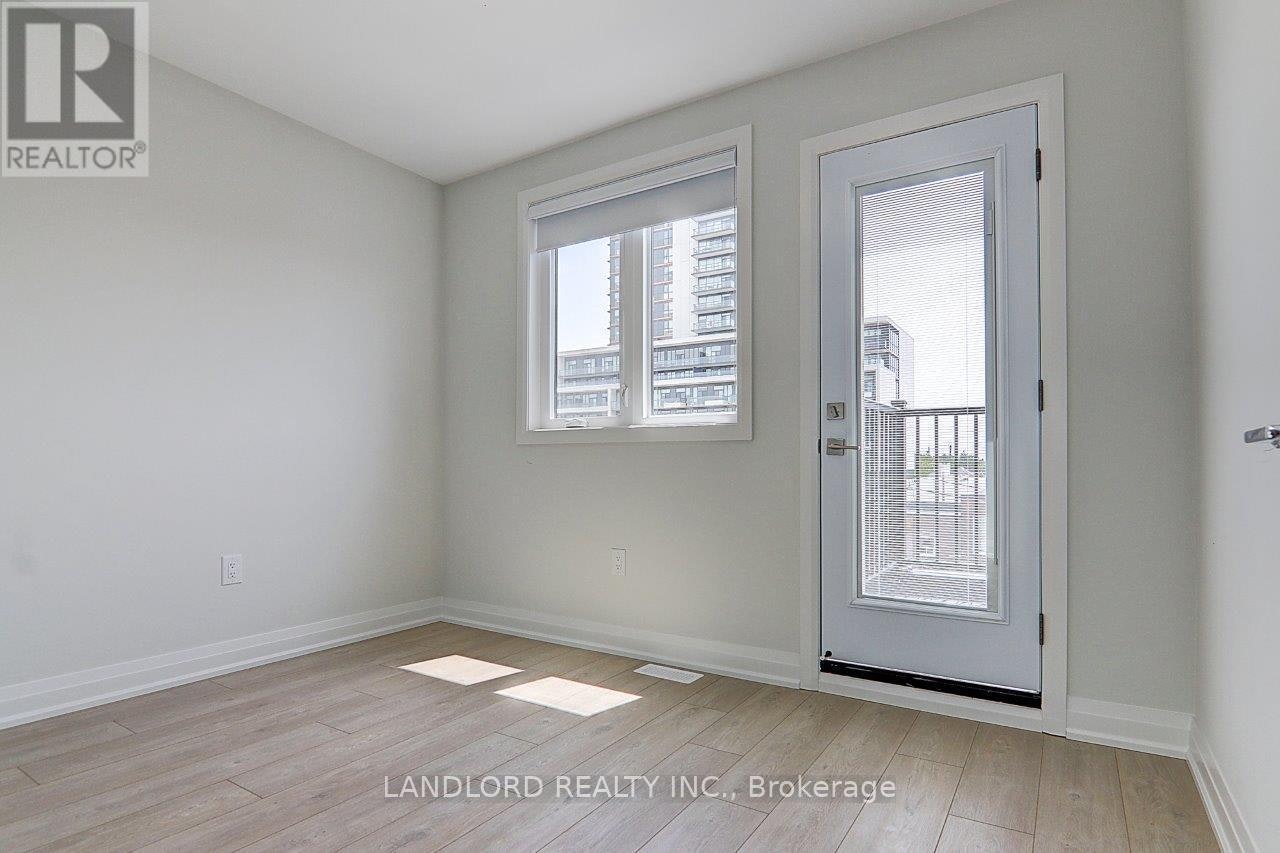 UPPER-115 Livingstone Avenue, Toronto, ON, M6E 2L7 - 29