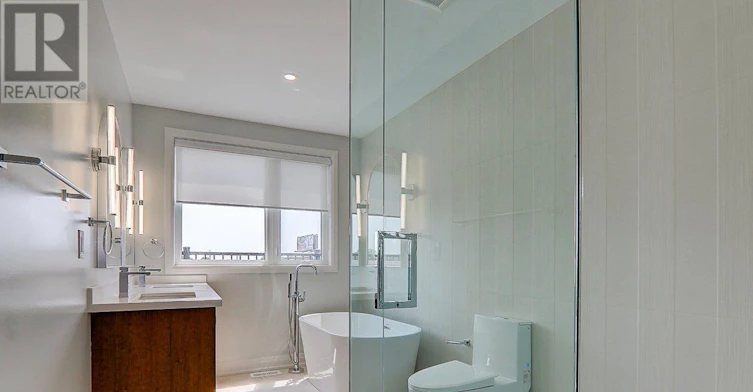 UPPER-115 Livingstone Avenue, Toronto, ON, M6E 2L7 - 37