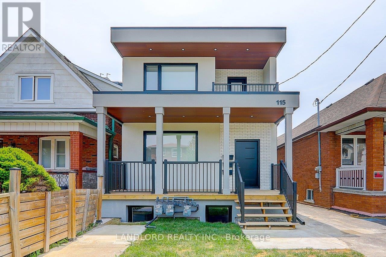 UPPER-115 Livingstone Avenue, Toronto, ON, M6E 2L7 - 2
