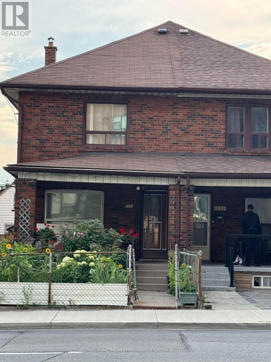 2330 Dufferin Street, Toronto, ON, M6E 3S4