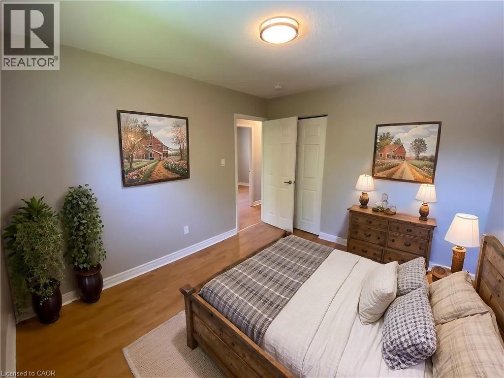 92 Leaside Drive, Welland, ON, L3C 6B2 - 6