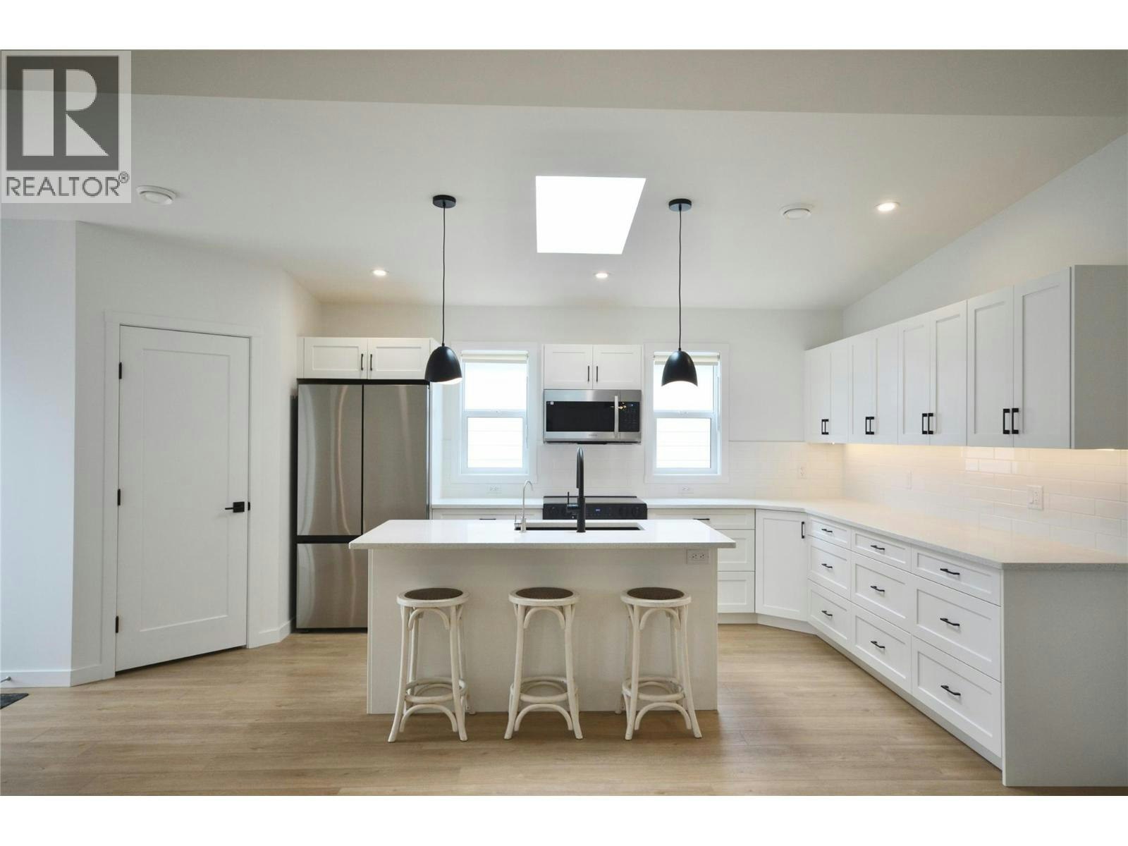 126-8900 Jim Bailey Road, Kelowna, BC, V1H 2A4 - 8