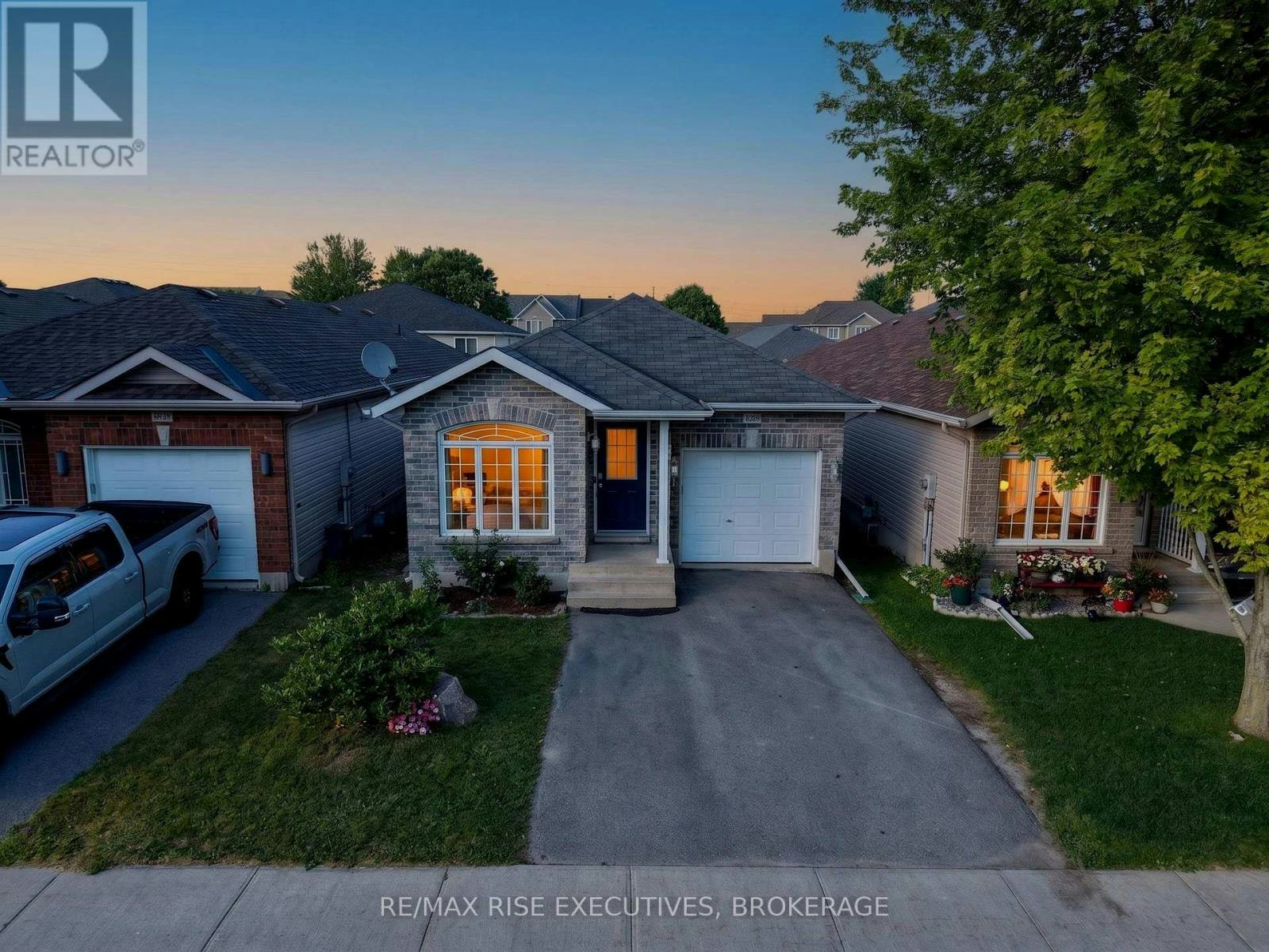 2030 Swanfield Street, Kingston, ON, K7M 0A7