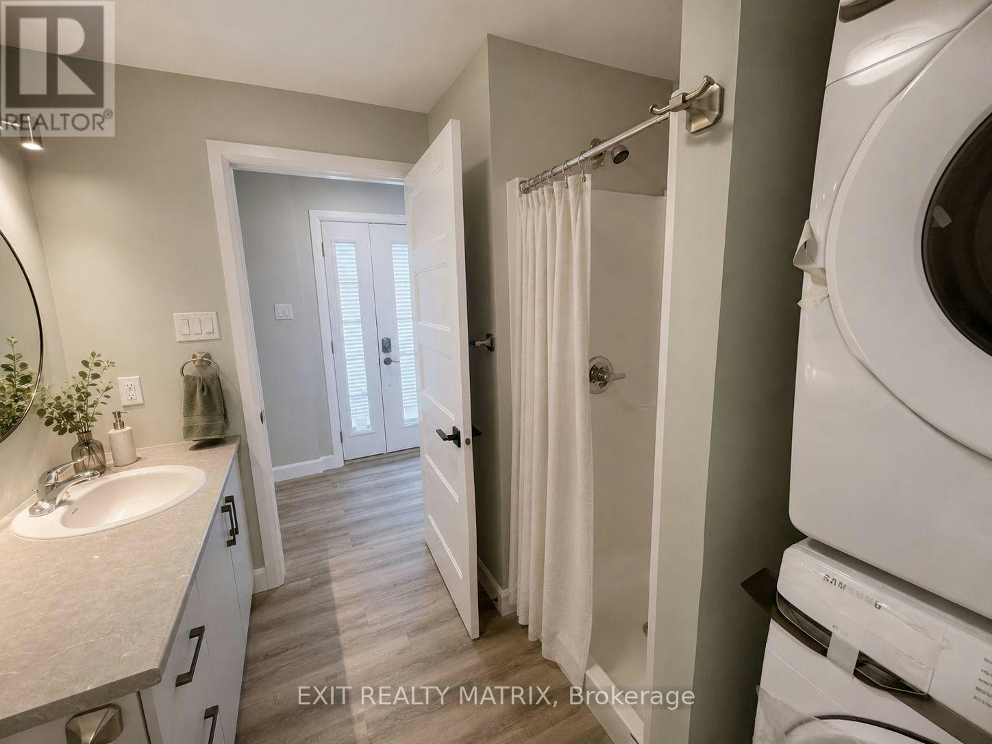 A-785 Notre Dame Street, Russell, ON, K0A 1W0 - 9