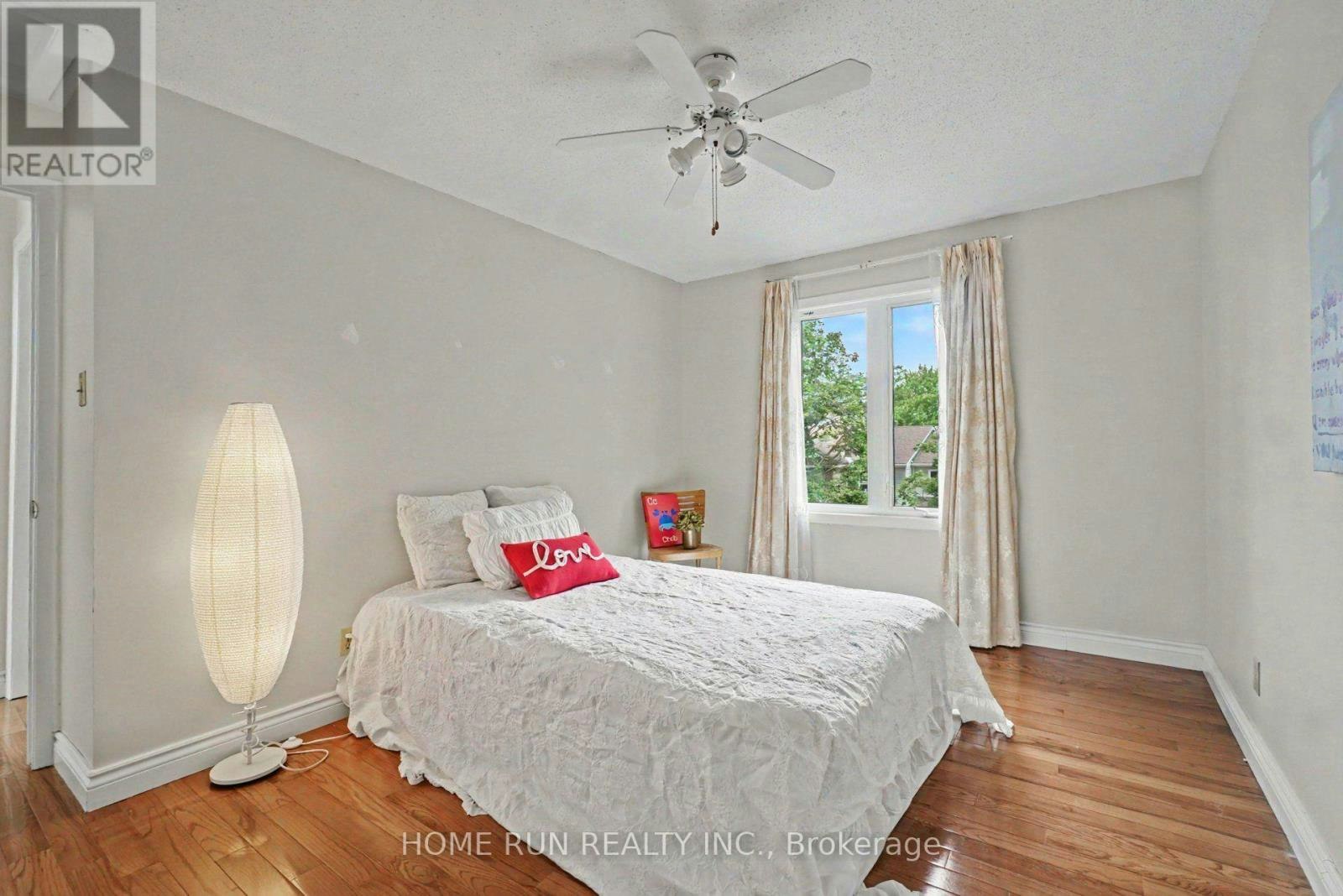 9D Castlebrook Lane, Ottawa, ON, K2G 5G1 - 20