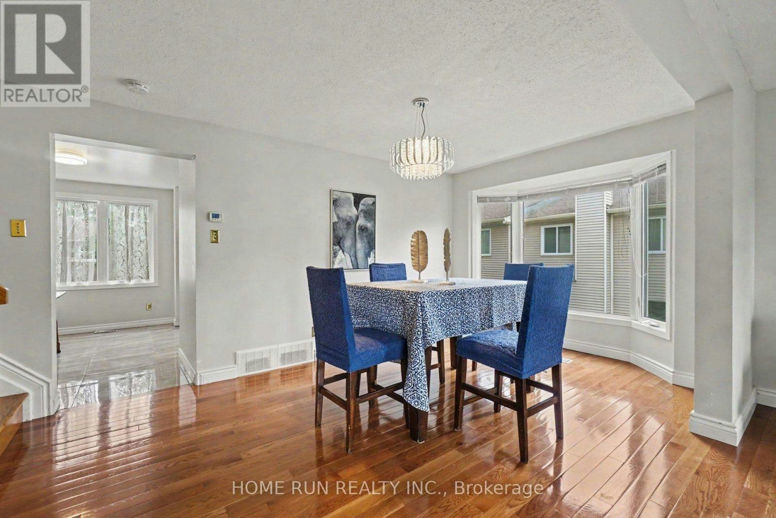 9D Castlebrook Lane, Ottawa, ON, K2G 5G1 - 7
