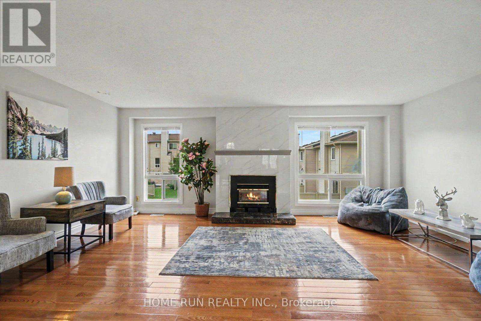 9D Castlebrook Lane, Ottawa, ON, K2G 5G1 - 4