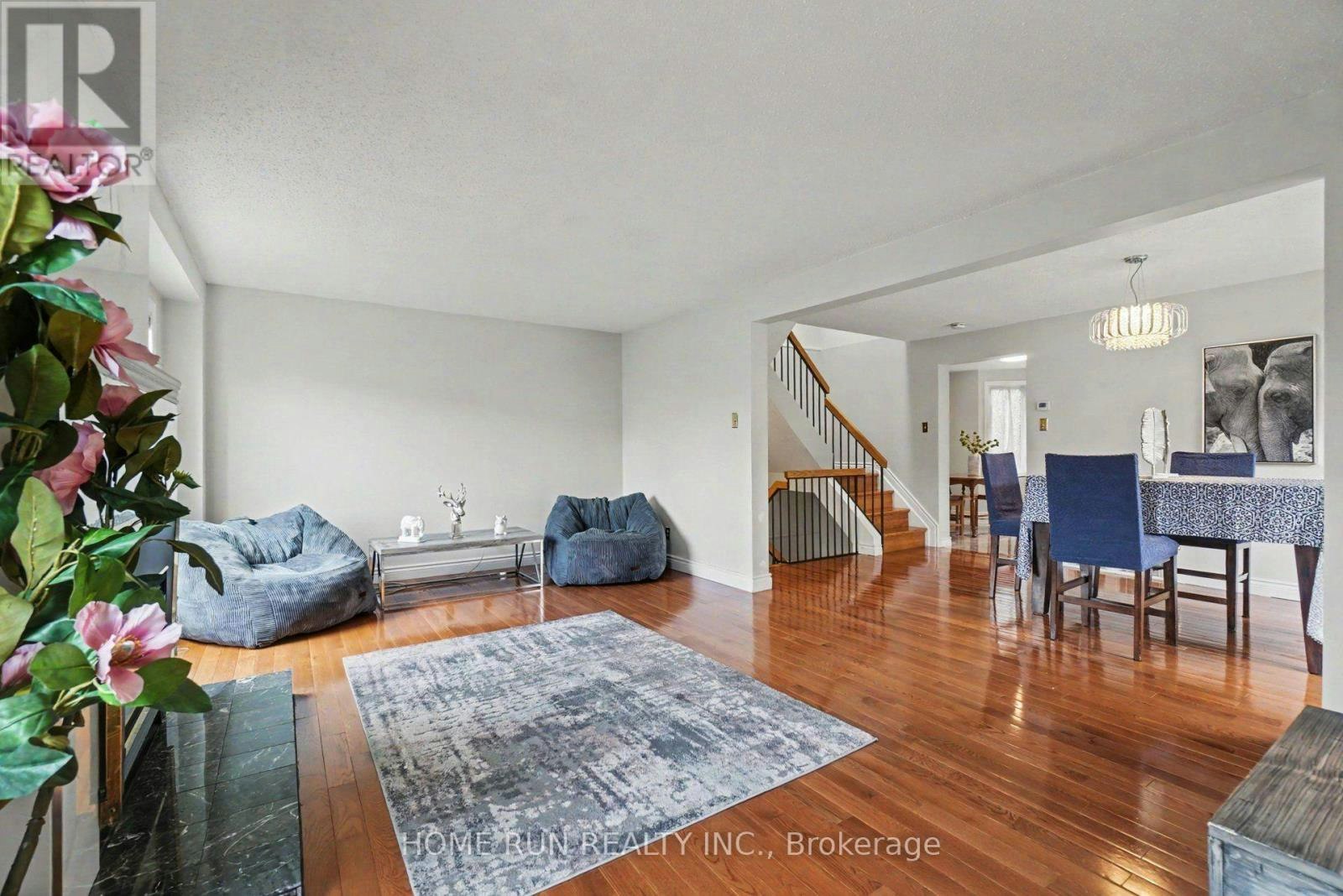 9D Castlebrook Lane, Ottawa, ON, K2G 5G1 - 6