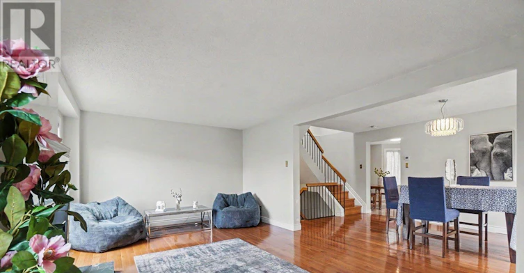 9D Castlebrook Lane, Ottawa, ON, K2G 5G1 - 6