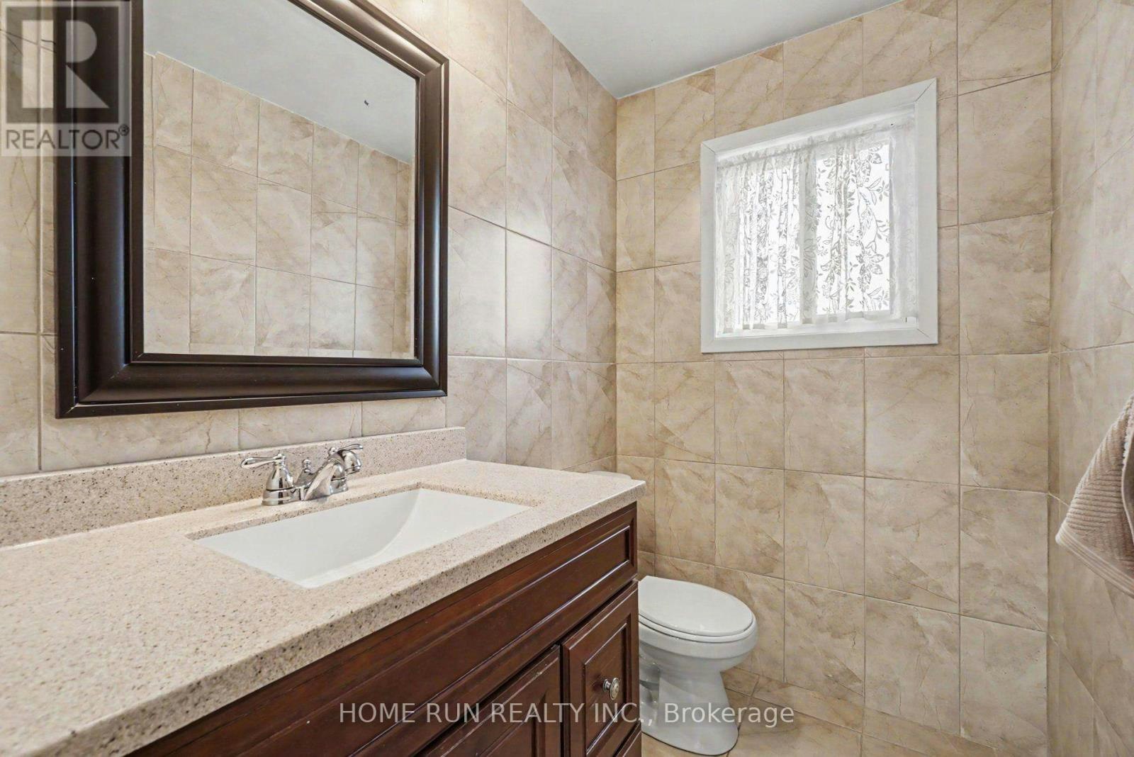 9D Castlebrook Lane, Ottawa, ON, K2G 5G1 - 23