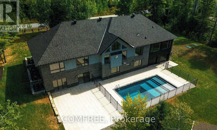 135 Cherryhill Drive
