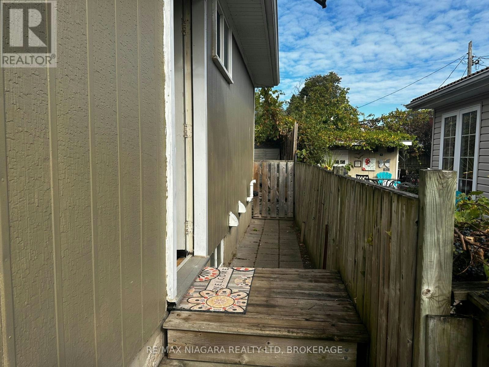 LOWER-43A Beachaven Drive, St. Catharines, ON, L2M 1A6 - 2
