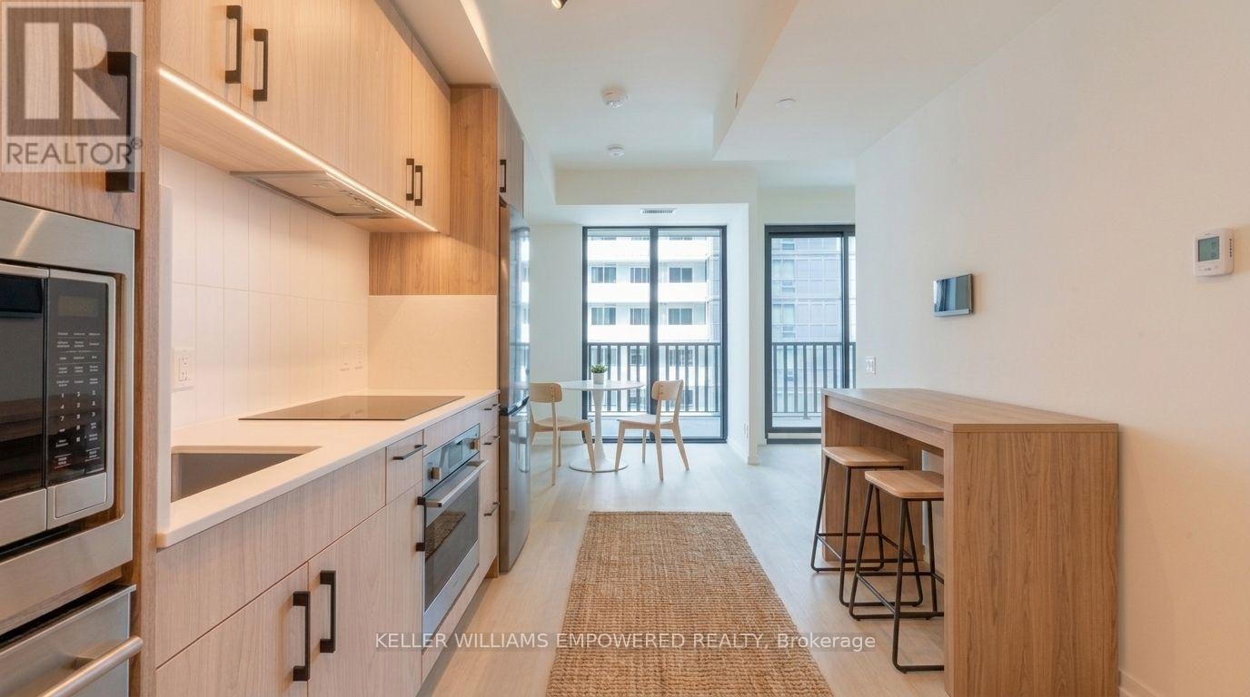 1210-109 Erskine Avenue, Toronto, ON, M4P 0G8 - 3