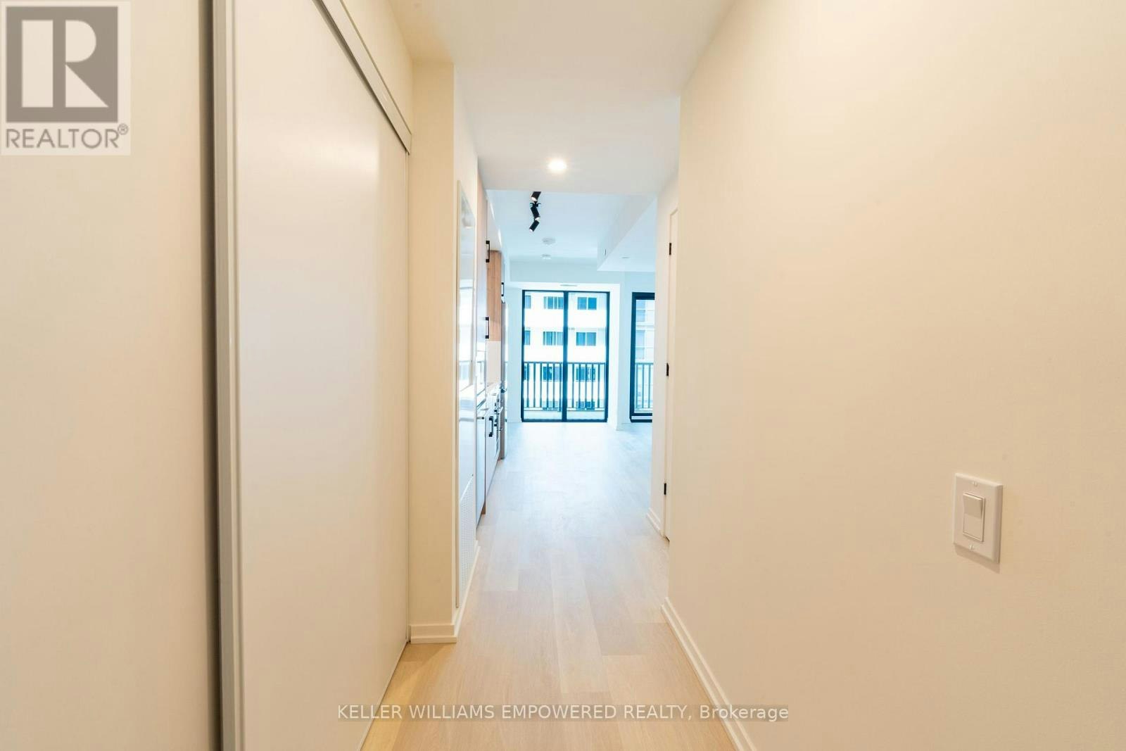 1210-109 Erskine Avenue, Toronto, ON, M4P 0G8 - 11