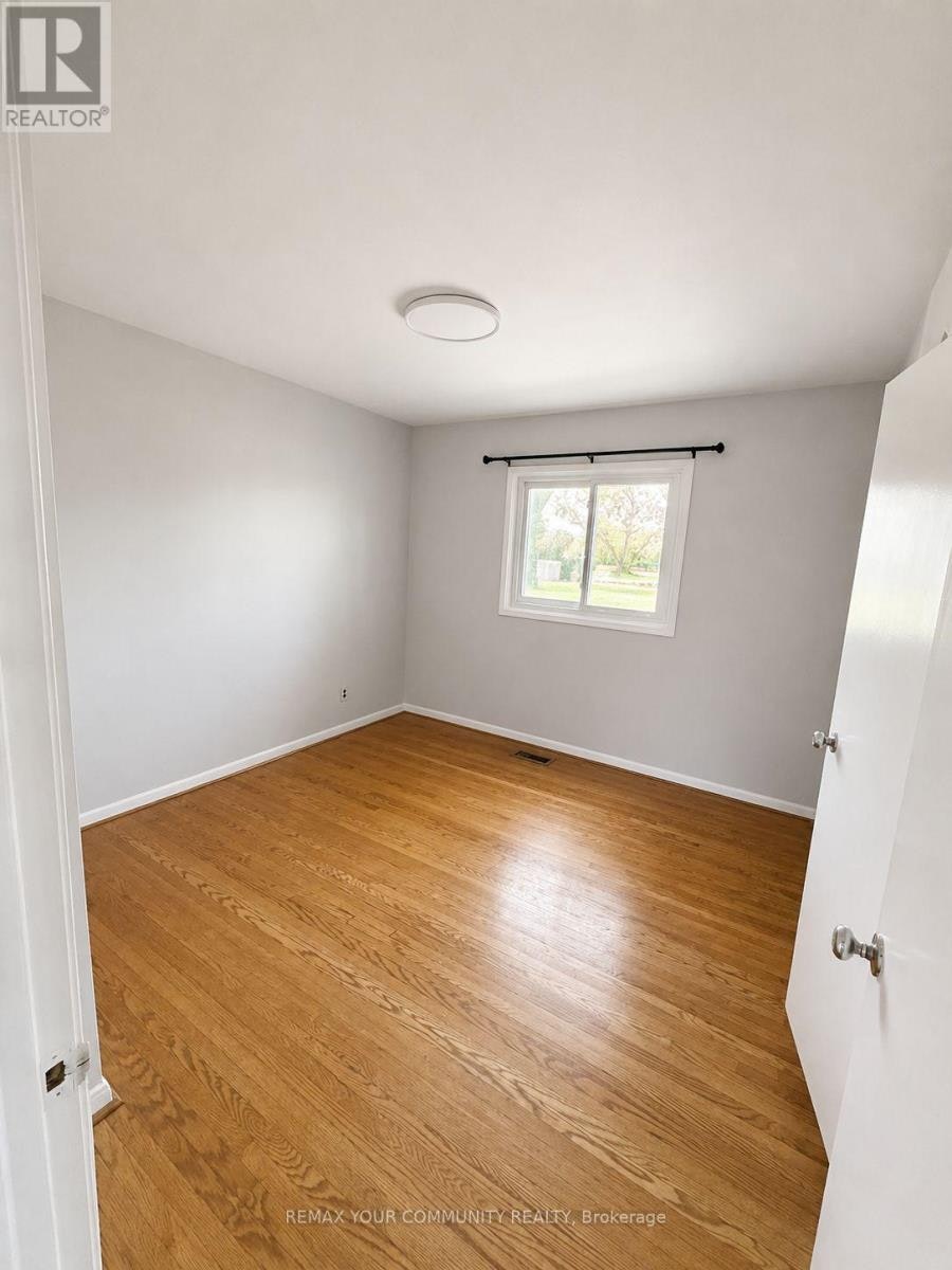 98 Wigmore Drive, Toronto, ON, M4A 2E8 - 10