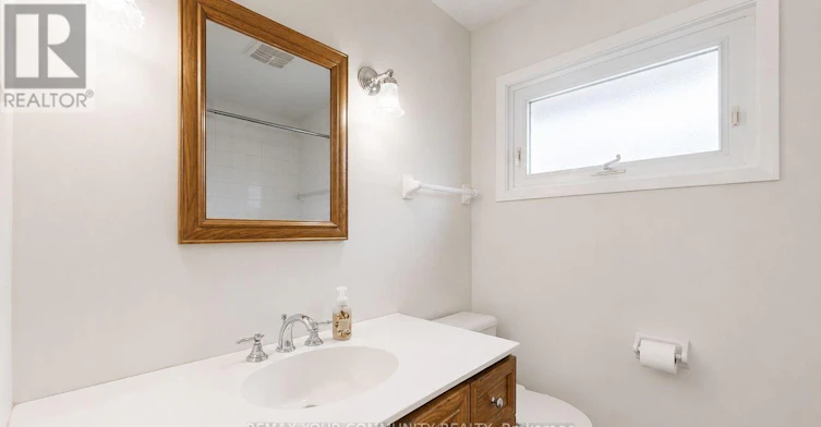 98 Wigmore Drive, Toronto, ON, M4A 2E8 - 11