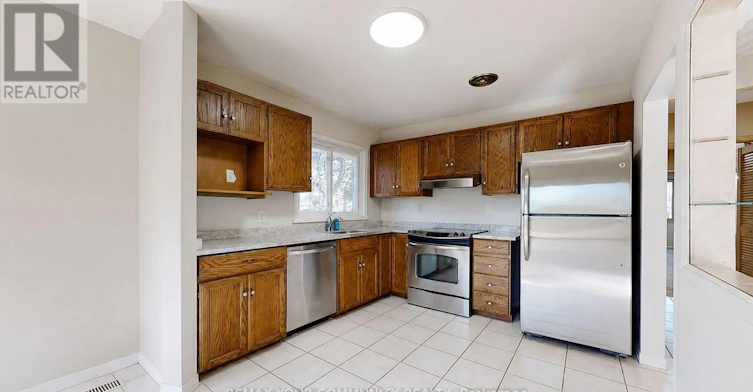 98 Wigmore Drive, Toronto, ON, M4A 2E8 - 6