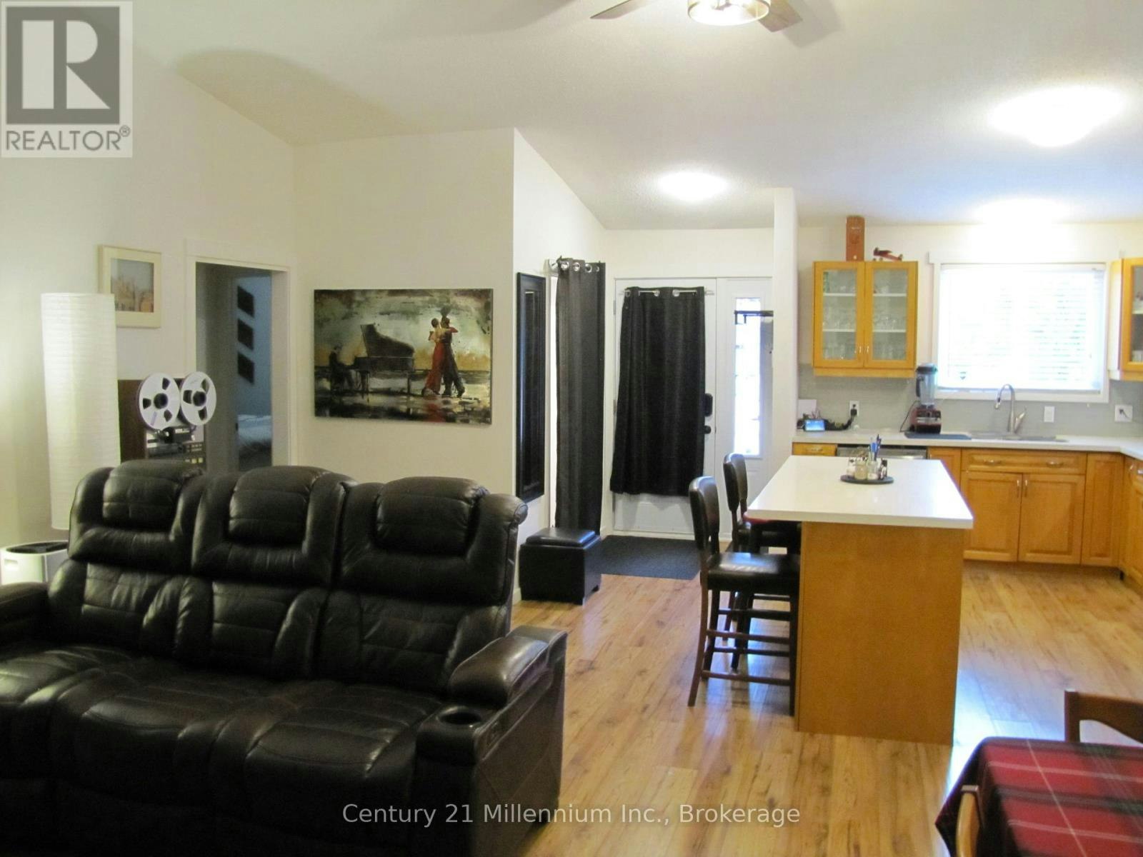 341-11 Harbour Street W, Collingwood, ON, L9Y 5B4 - 14