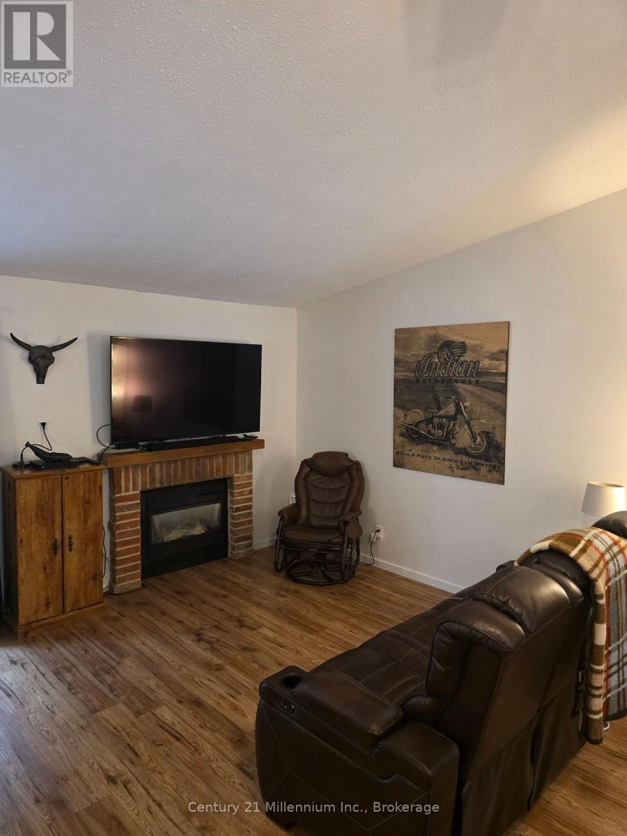 341-11 Harbour Street W, Collingwood, ON, L9Y 5B4 - 12
