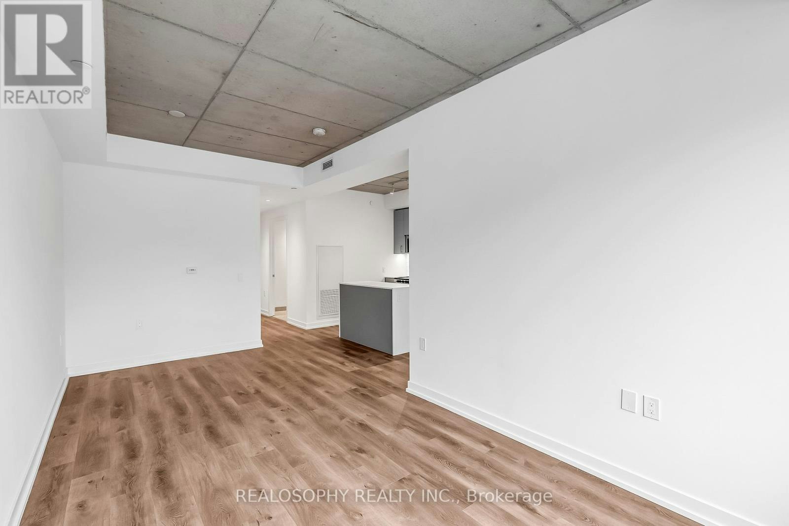 404-115 Larchmount Avenue, Toronto, ON, M4M 2Y6 - 5