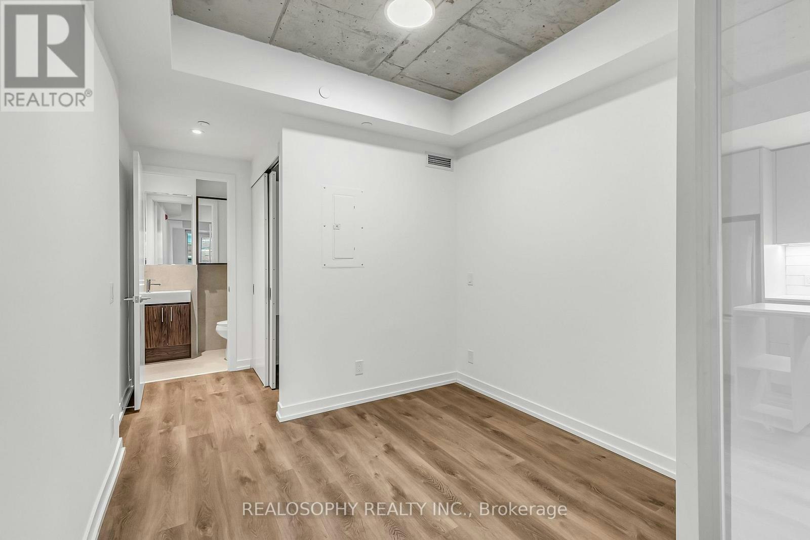 308-115 Larchmount Avenue, Toronto, ON, M4M 2Y6 - 9