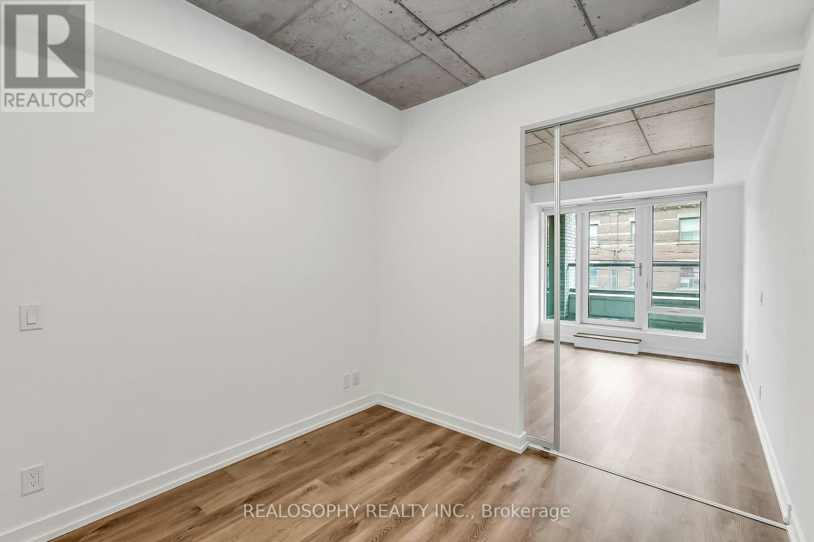 308-115 Larchmount Avenue, Toronto, ON, M4M 2Y6 - 8