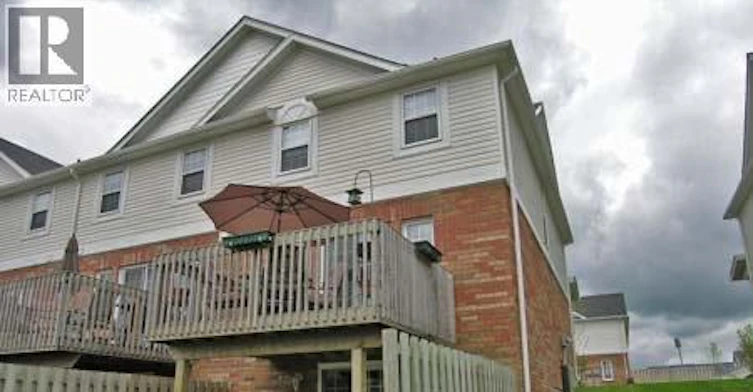 39-151 Clairfields Drive E, Guelph, ON, N1L 1P5 - 3