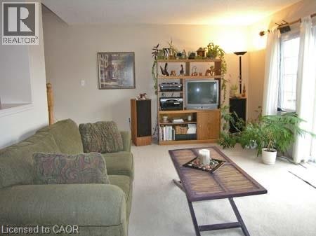 39-151 Clairfields Drive E, Guelph, ON, N1L 1P5 - 4