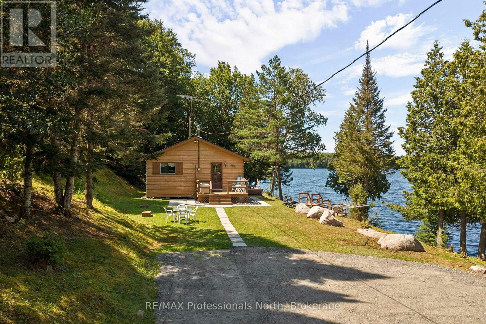 1516 Deer Lake Road, Perry, ON, P0A 1J0