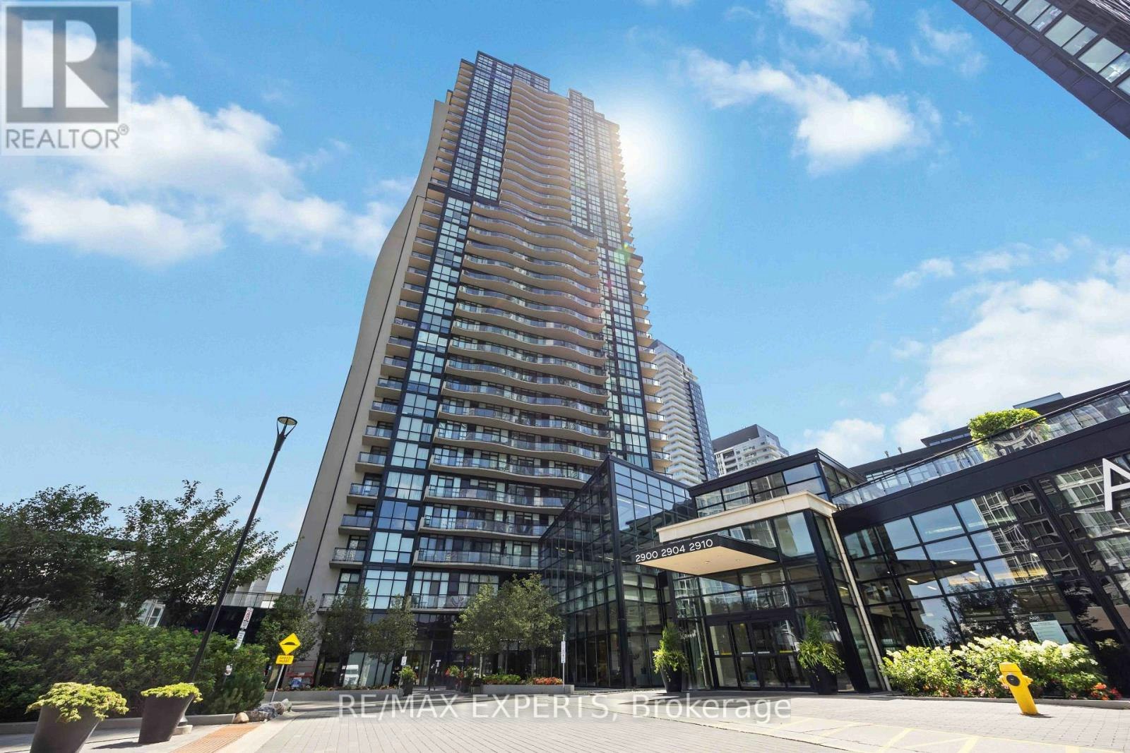 902-2900 7 Highway Road, Vaughan, ON, L4K 0G3