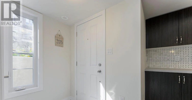 205-2355 Sheppard Avenue W, Toronto, ON, M9M 0E7 - 3