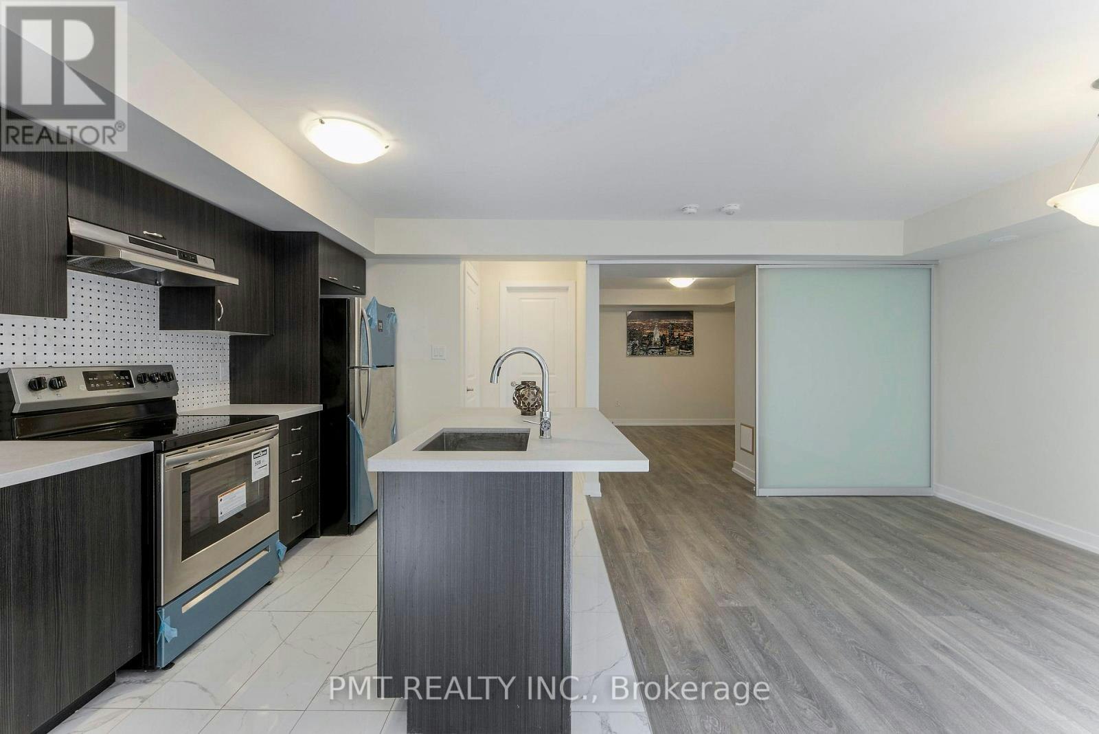 205-2355 Sheppard Avenue W, Toronto, ON, M9M 0E7 - 9
