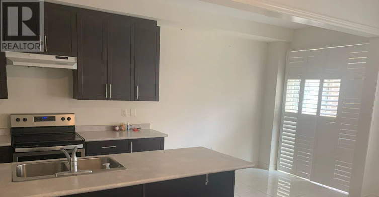 38 Adventura Road, Brampton, ON, L7A 5A7 - 3