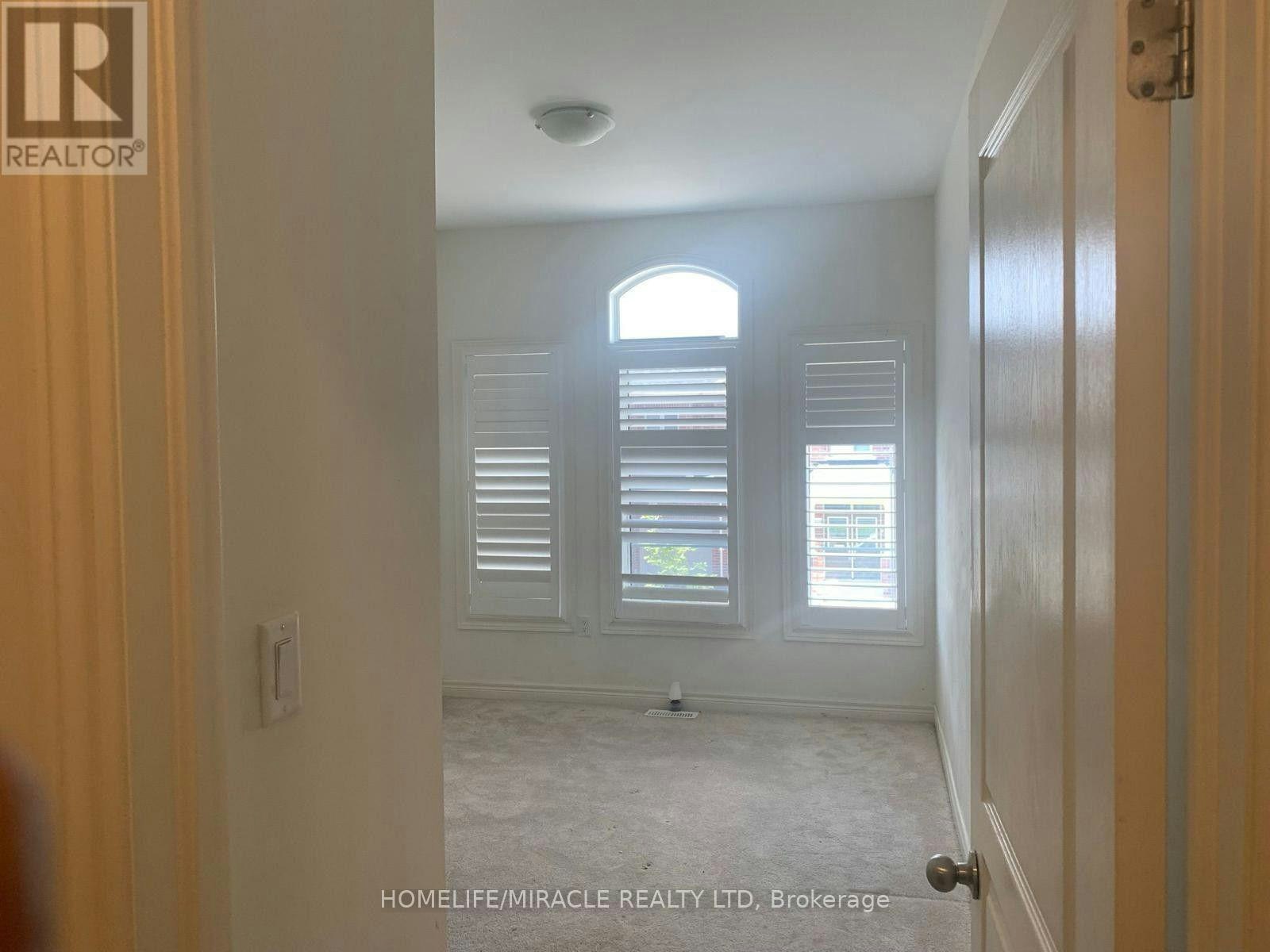 38 Adventura Road, Brampton, ON, L7A 5A7 - 5