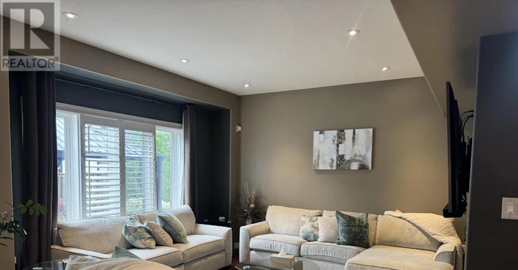 252 Westbank Trail, Hamilton, ON, L8K 5R9 - 13