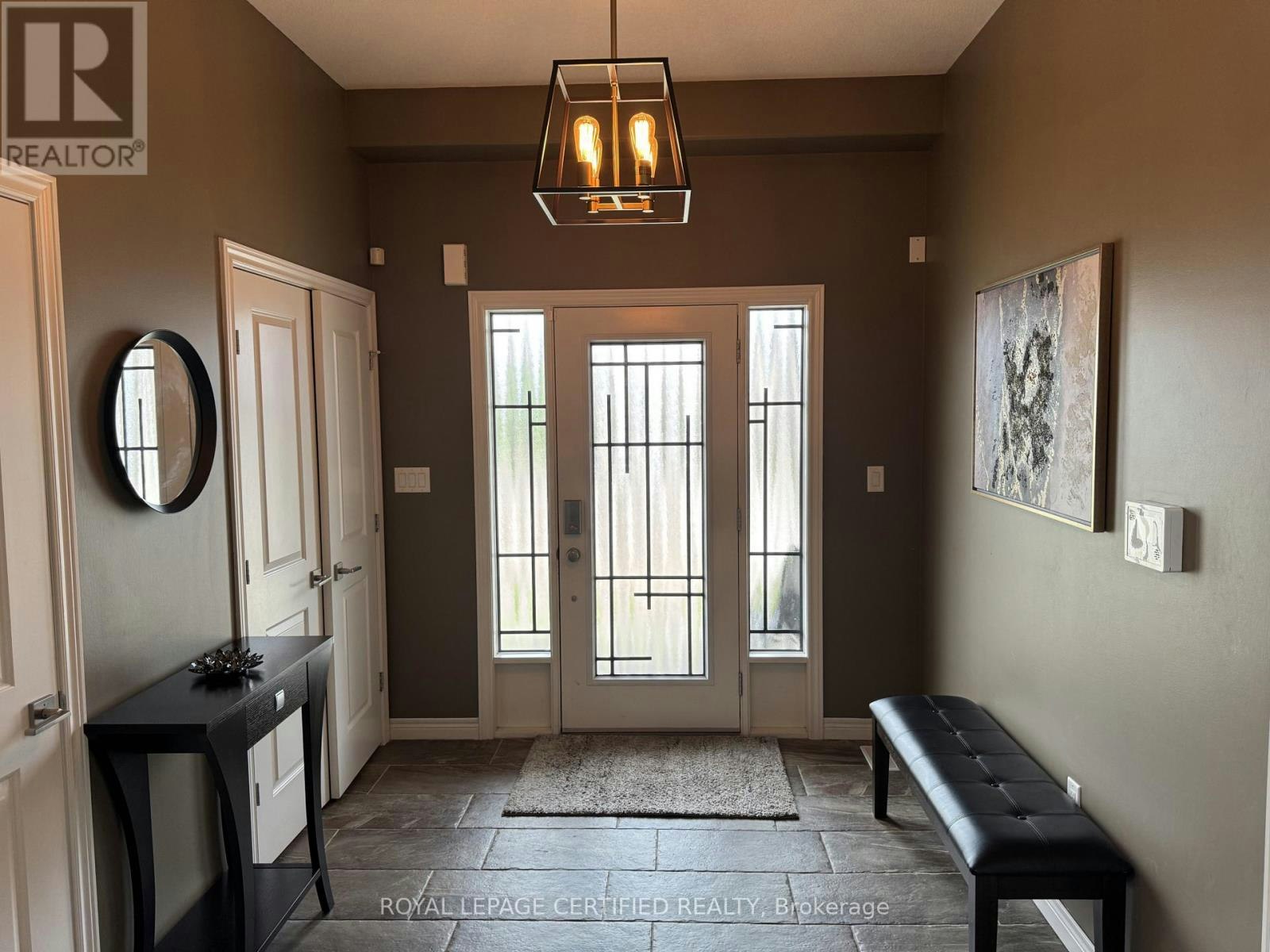 252 Westbank Trail, Hamilton, ON, L8K 5R9 - 4