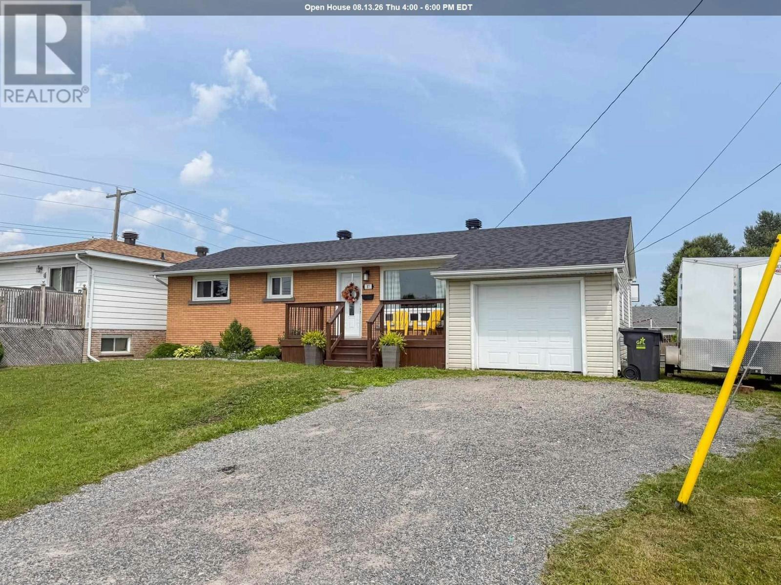87 Murton Avenue, Sault Ste. Marie, ON, P6C 4G5