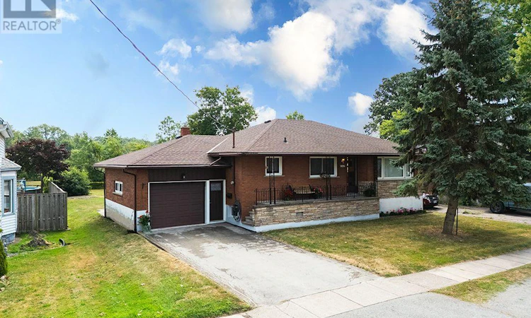 167 Wellington Street