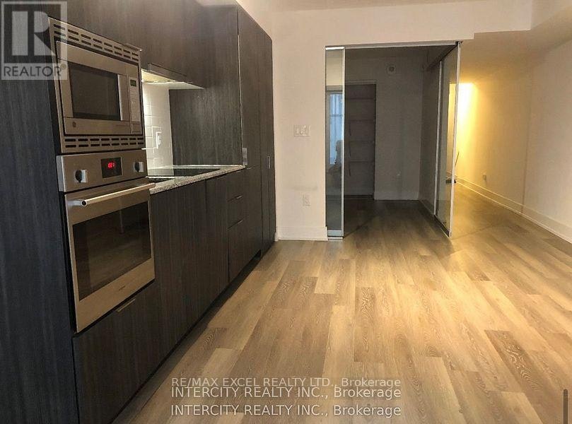 324-955 Bay Street, Toronto, ON, M5S 2A2 - 8