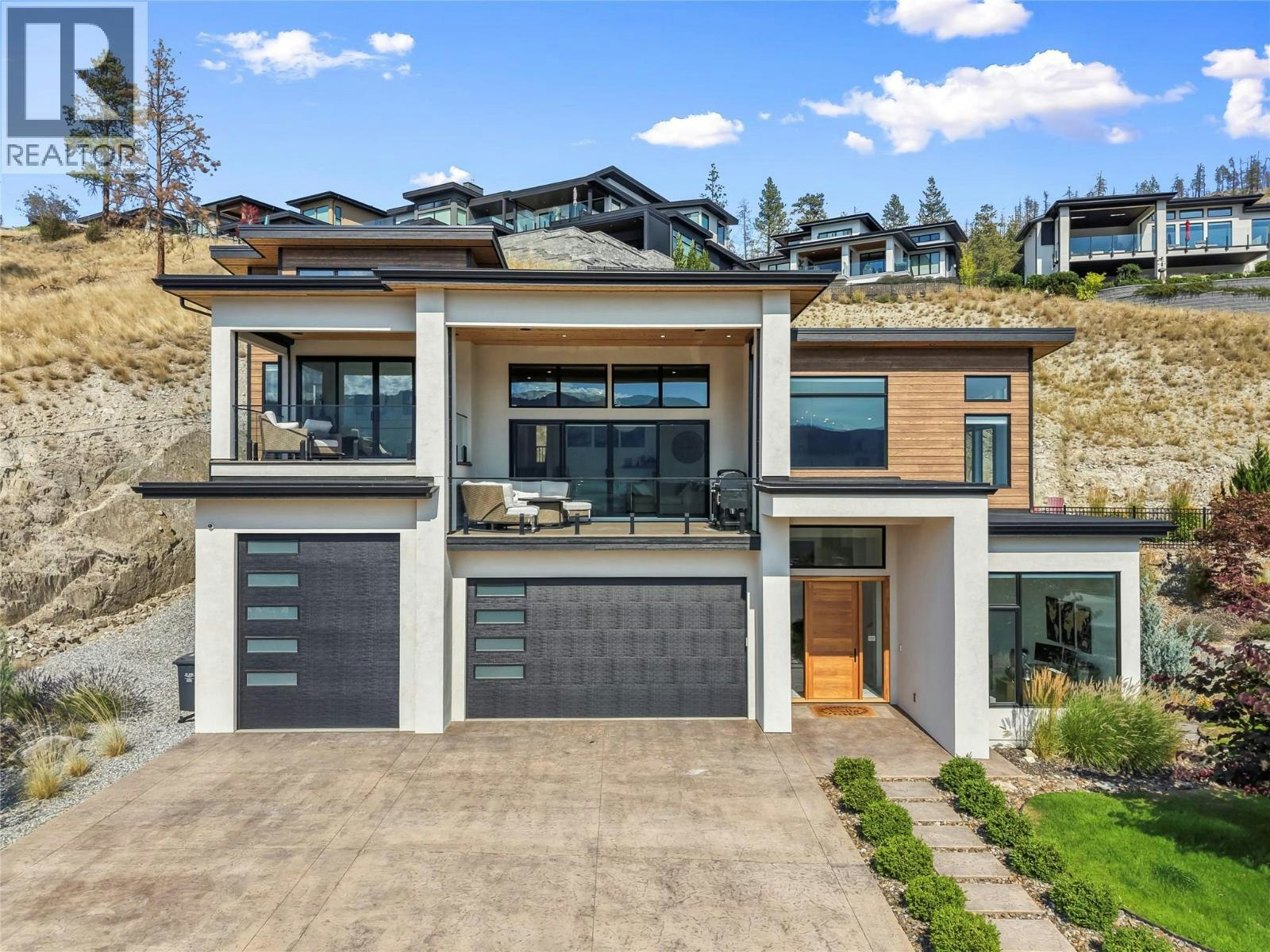 9815 Beacon Hill Crescent, Lake Country, BC, V4V 0A5
