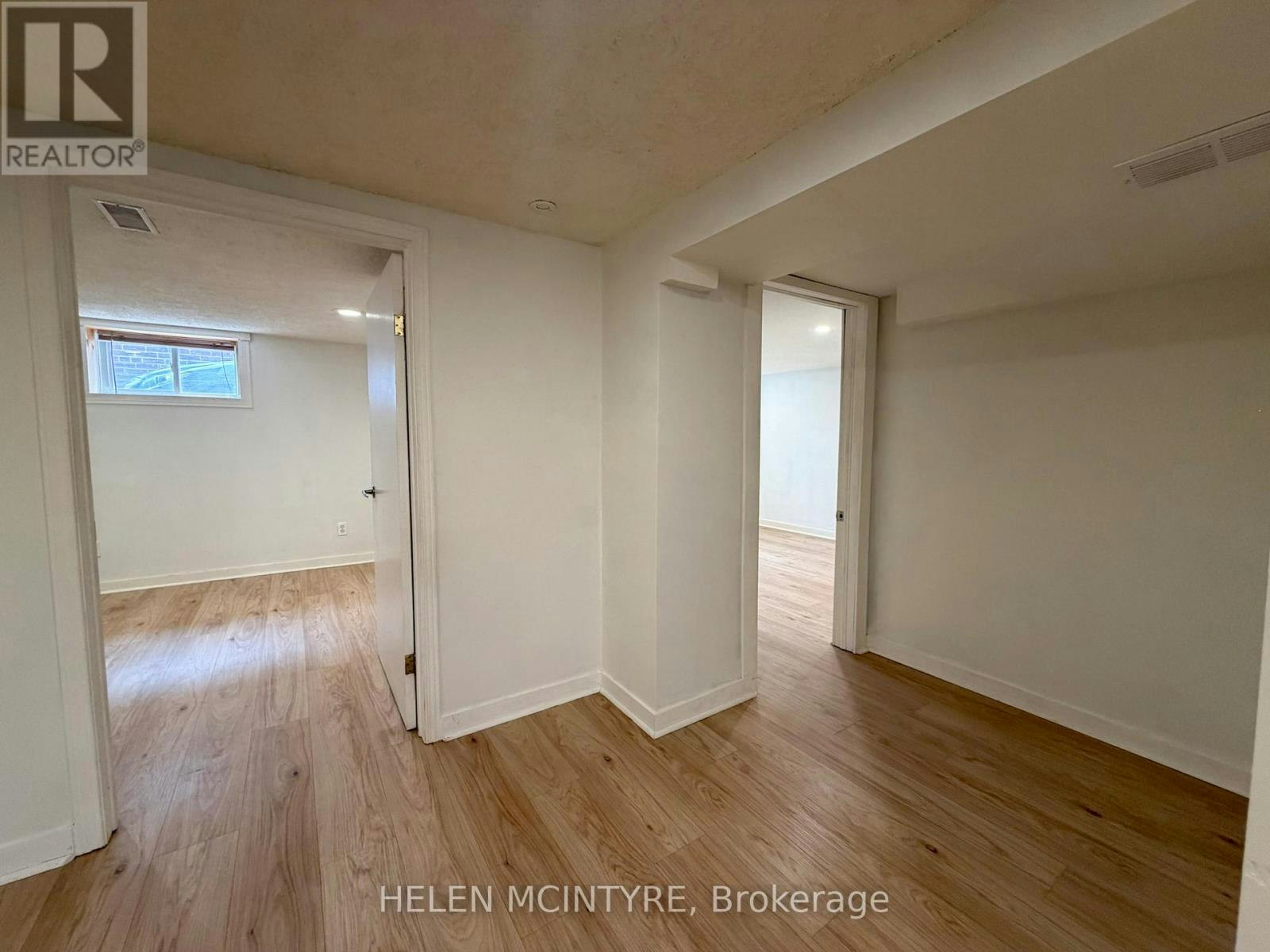 34 Dunning Crescent, Toronto, ON, M8W 4S8 - 8
