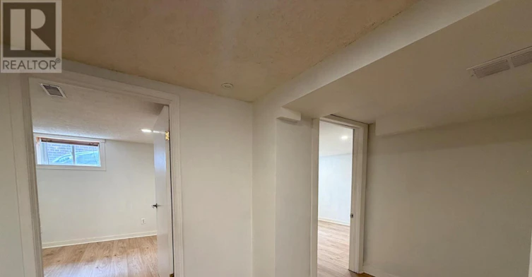 34 Dunning Crescent, Toronto, ON, M8W 4S8 - 8