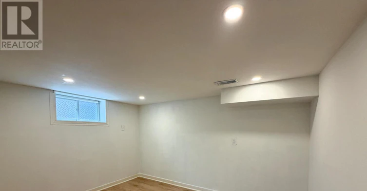 34 Dunning Crescent, Toronto, ON, M8W 4S8 - 12