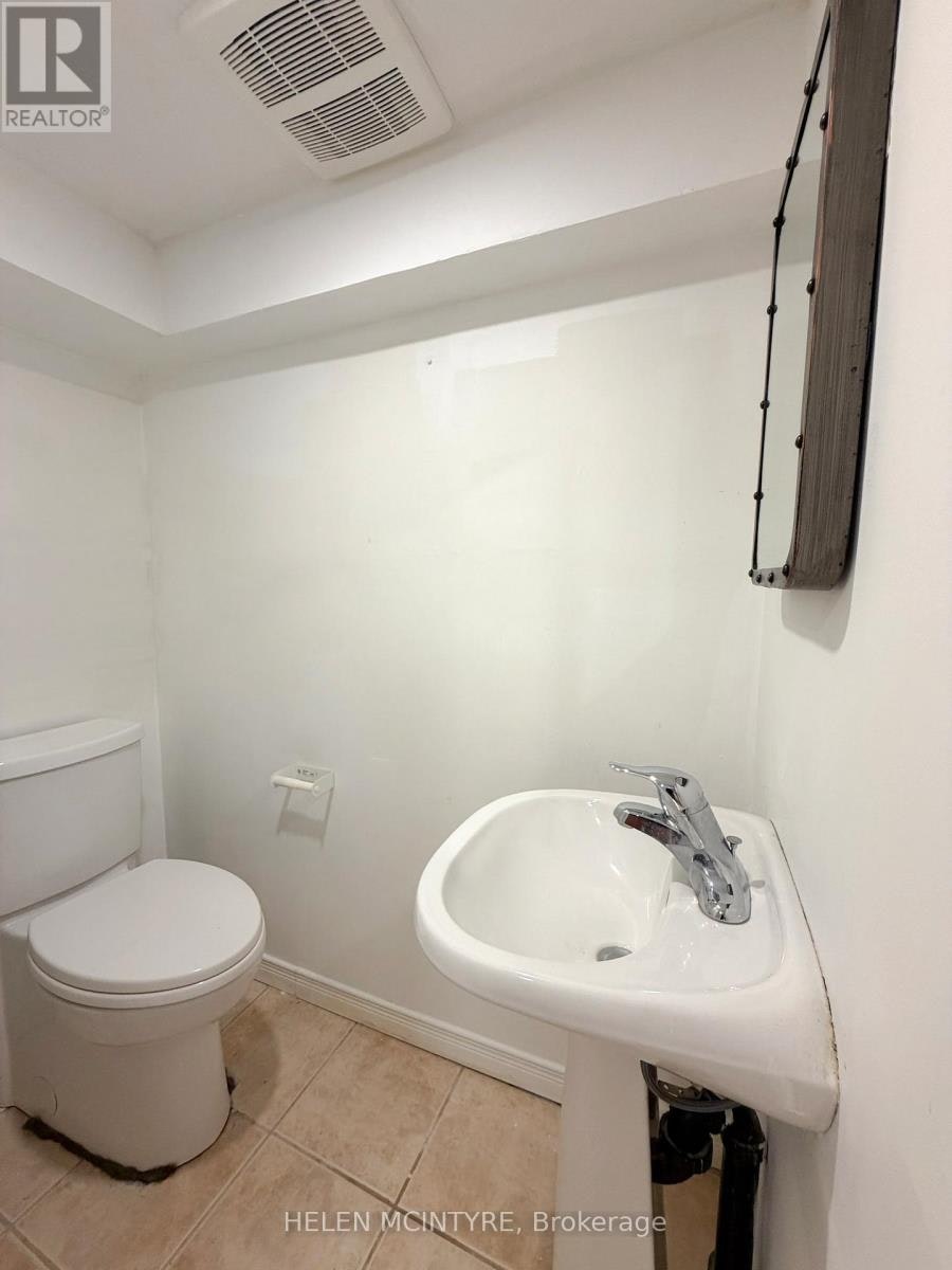 34 Dunning Crescent, Toronto, ON, M8W 4S8 - 20