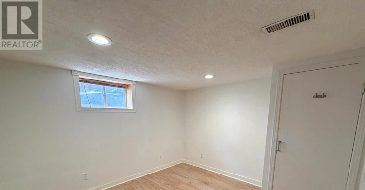 34 Dunning Crescent, Toronto, ON, M8W 4S8 - 10