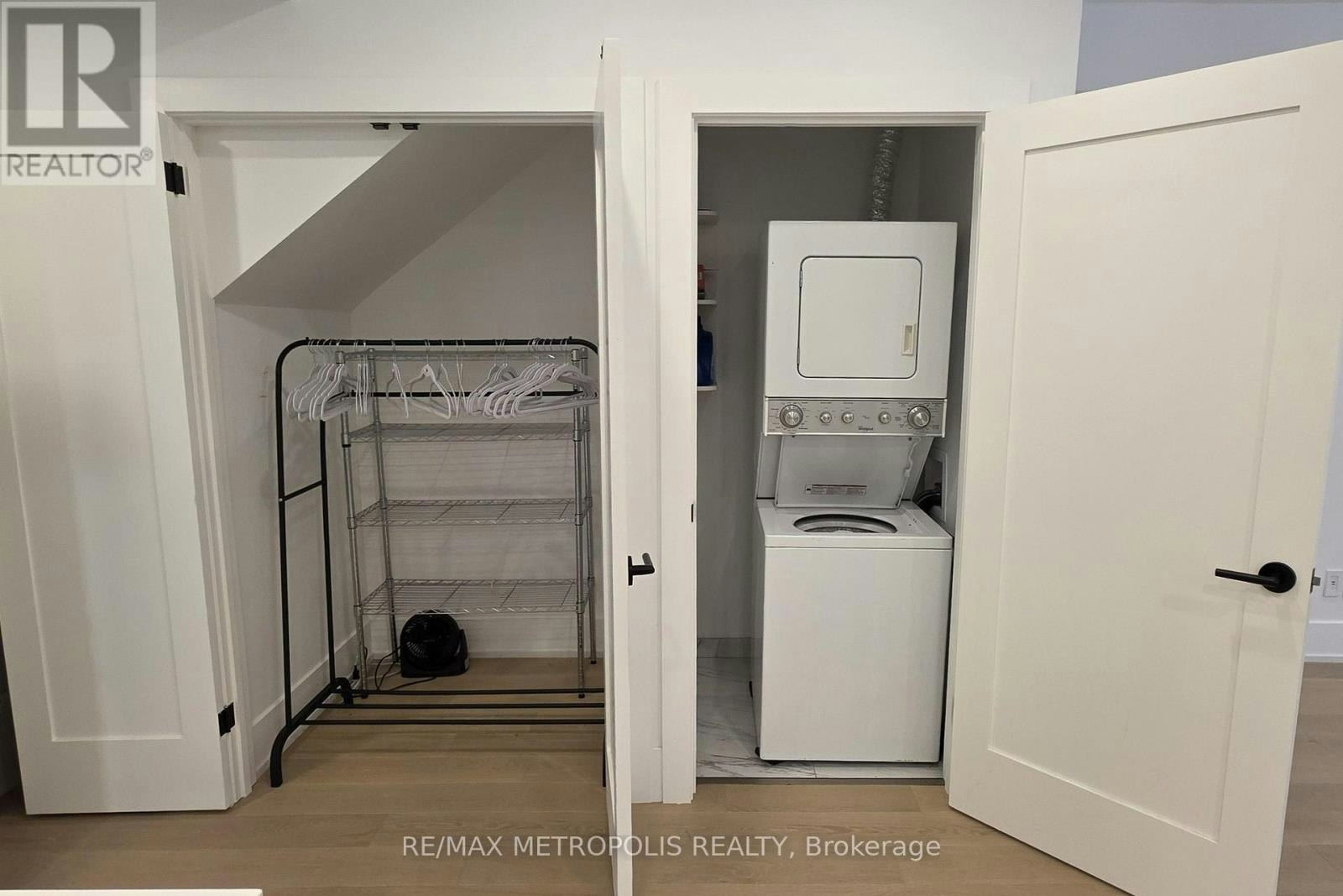 BASEMENT-1218A Islington Avenue, Toronto, ON, M8Z 4T1 - 8