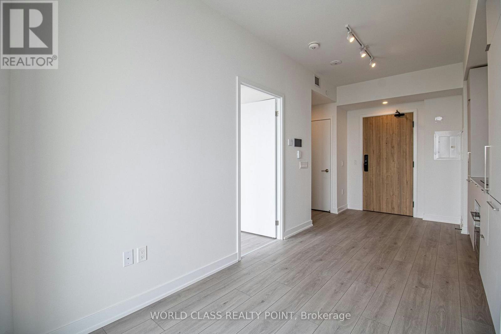 1210-1 Fairview Road E, Mississauga, ON, L5A 0B4 - 3