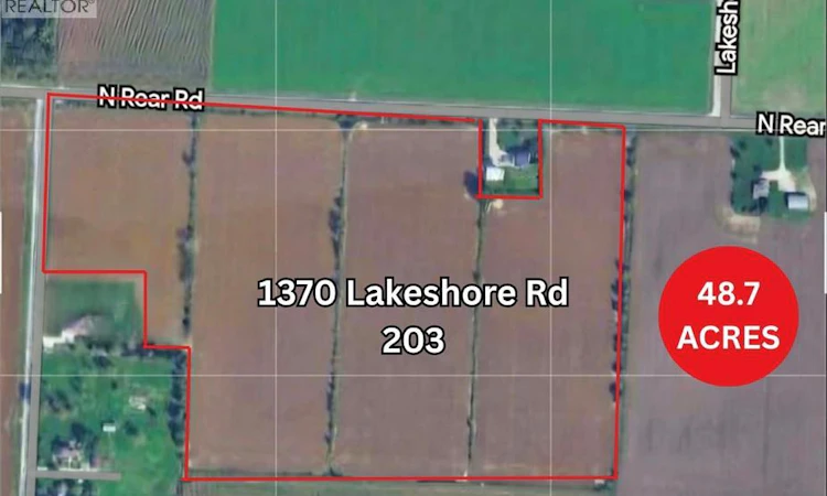 1370 Lakeshore 203 Road